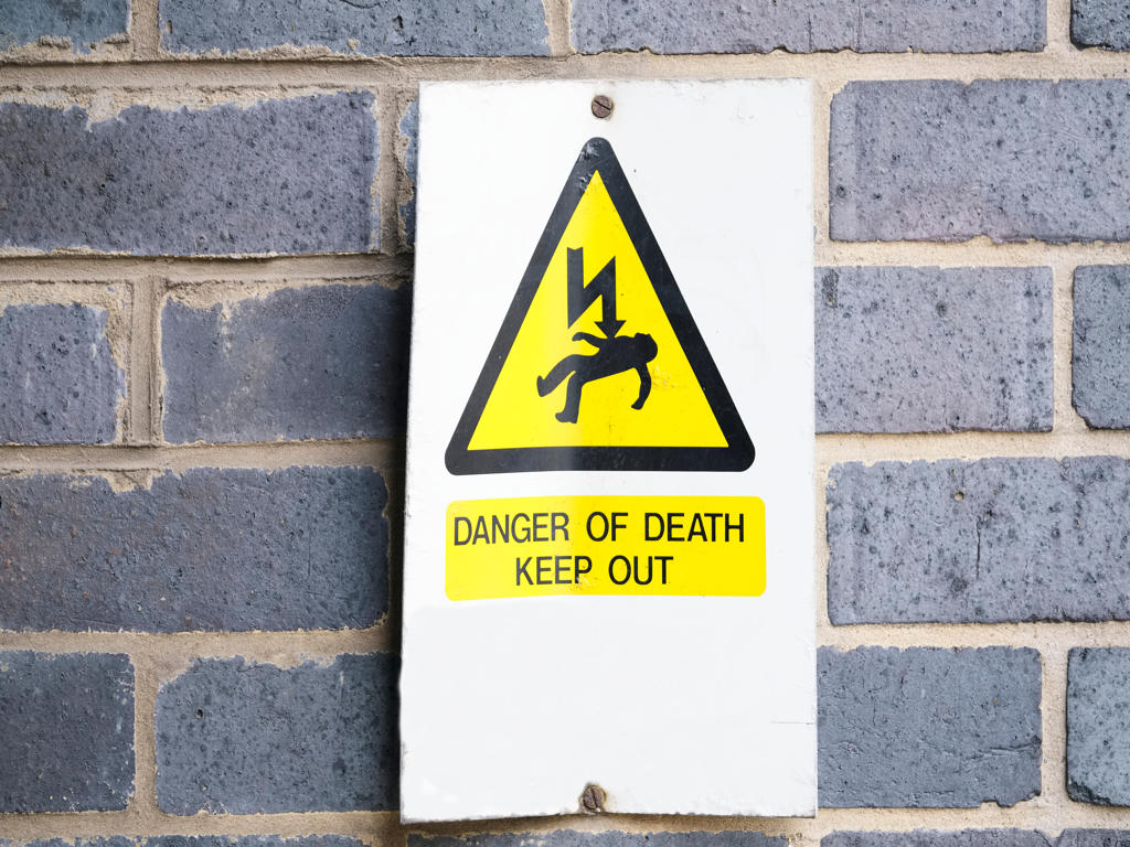 danger-of-death-yellow-sign-with-triangle-symbol-2025-10-14-12-49-48-utc